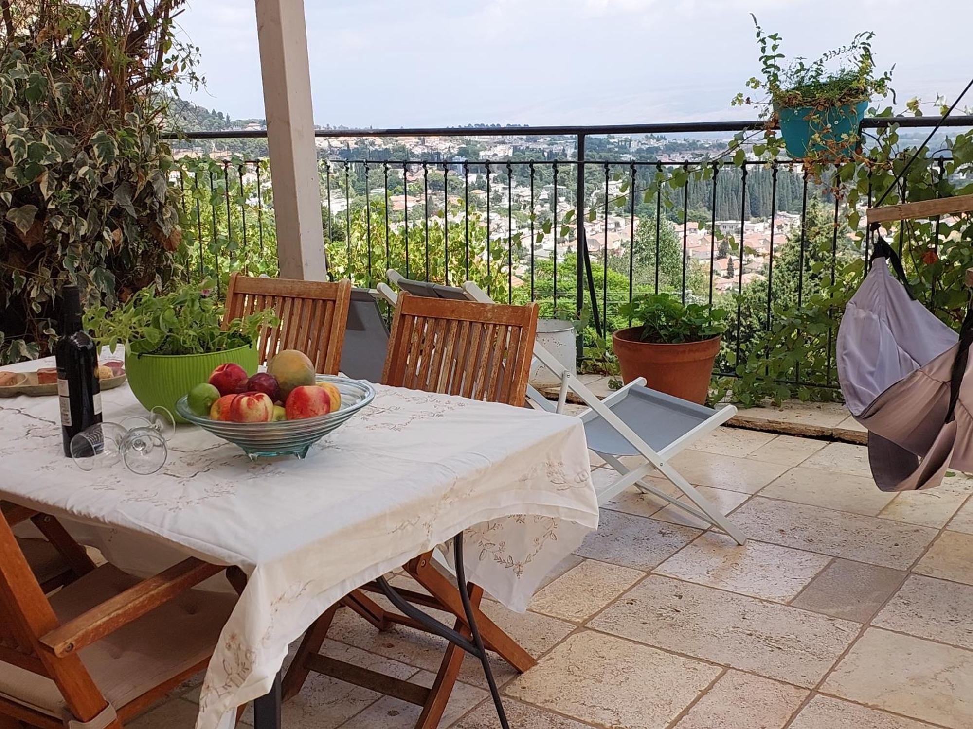 Appartamento Neve Nof Rosh Pinna Esterno foto