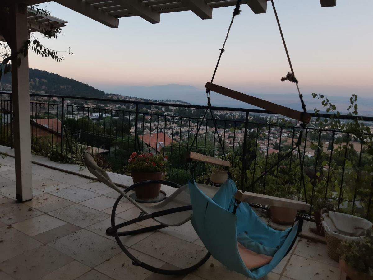 Appartamento Neve Nof Rosh Pinna Esterno foto